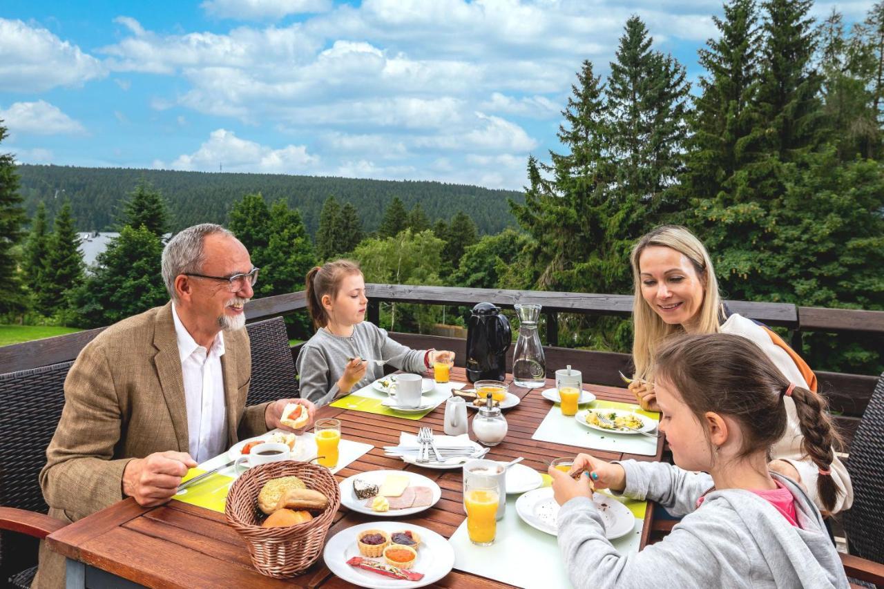 Ahorn Panorama Hotel Oberhof โอบาโฮฟ ภายนอก รูปภาพ