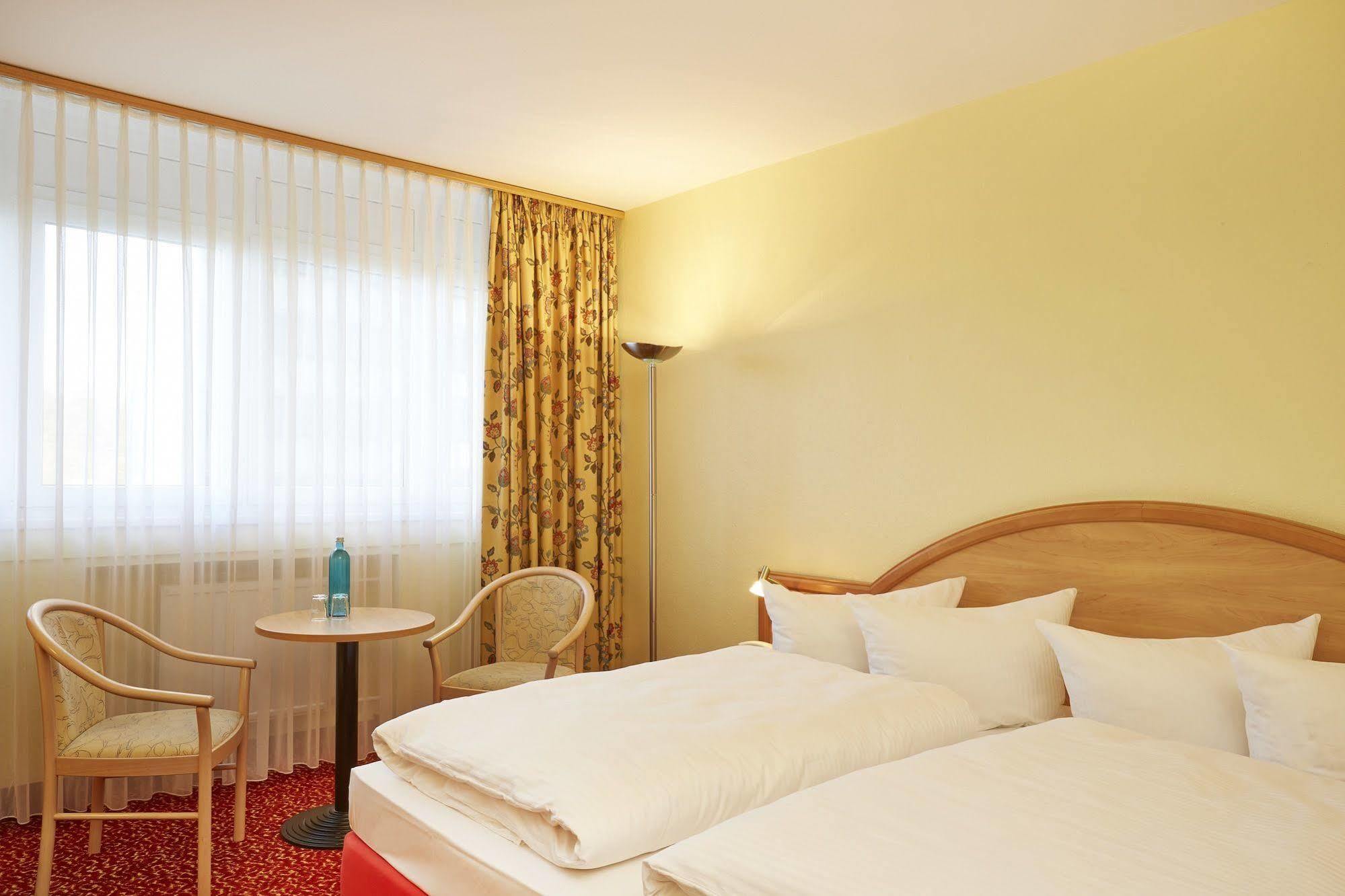 Ahorn Panorama Hotel Oberhof โอบาโฮฟ ภายนอก รูปภาพ